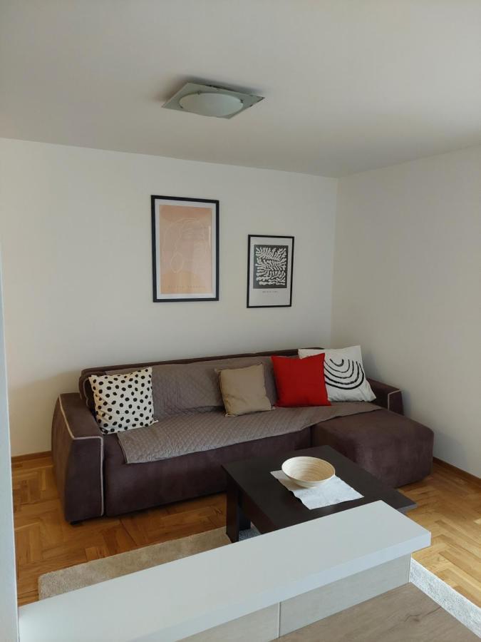 Sonata 1 Apartamento Belgrado Exterior foto