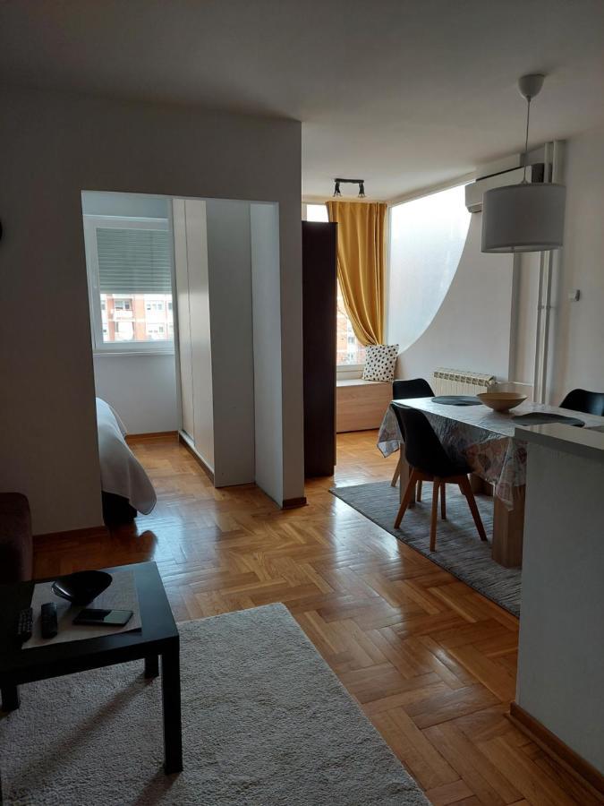Sonata 1 Apartamento Belgrado Exterior foto